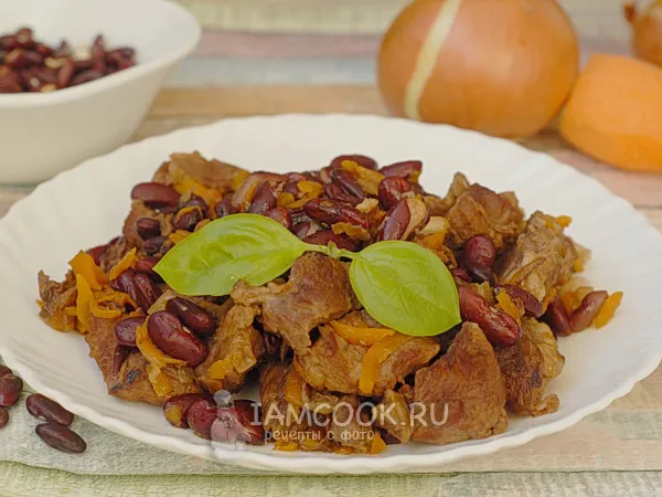 Фото готового блюда: Говядина с фасолью в мультиварке (тушеные)