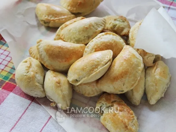 Фото блюда: Пирожки с творогом и зеленью