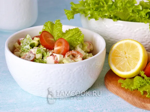 Фото блюда: Салат с помидорами черри и крабовыми палочками