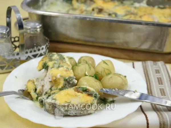 Фото блюда: Минтай запеченный в духовке