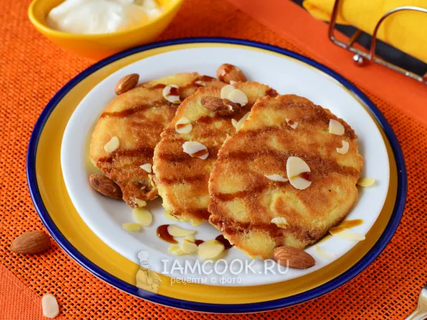 Фото готового блюда: Оладьи из миндальной муки