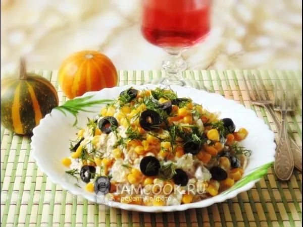 Фото блюда: Салат со свининой, ананасом и маслинами