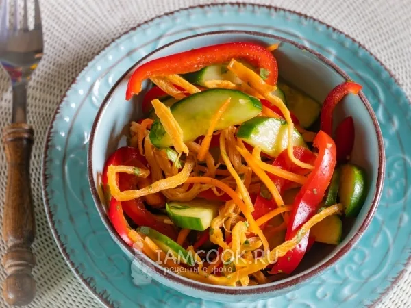 Фото блюда: Салат с сушеными кальмарами