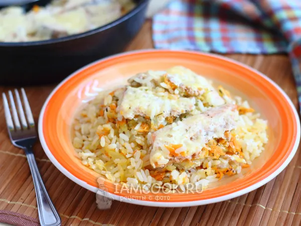 Фото блюда: Горбуша с рисом в духовке