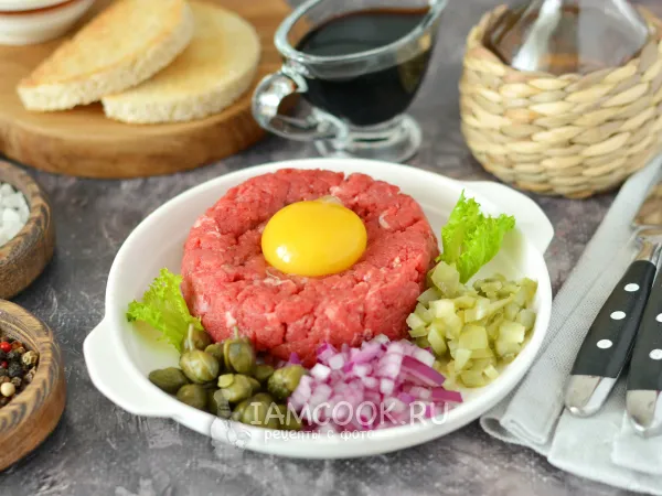 Фото блюда: Татарский бифштекс