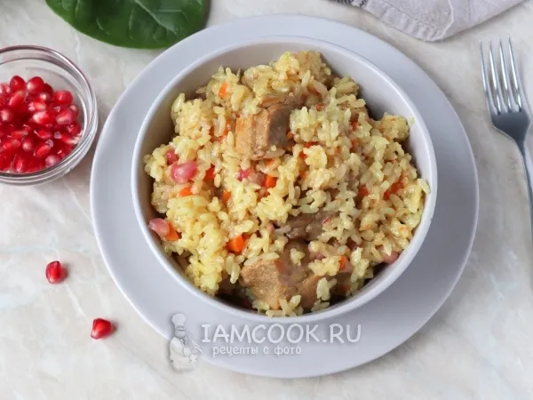Фото готового блюда: Плов с гранатом