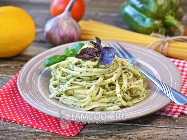 Фото блюда: Паста с соусом песто