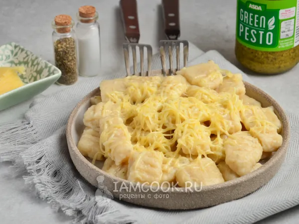 Фото готового блюда: Картофельные ньокки с сыром
