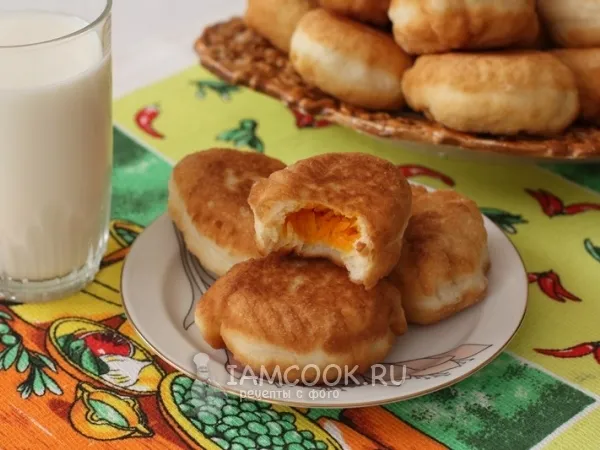 Фото готового блюда: Пирожки с морковью