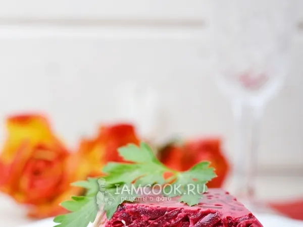 Фото готового блюда: Селедка под шубой в желе