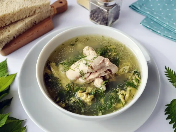 Фото готового блюда: Суп из сныти и крапивы