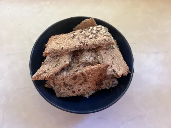 Фото готового блюда: ПП хлебцы из зеленой гречки и овсянки