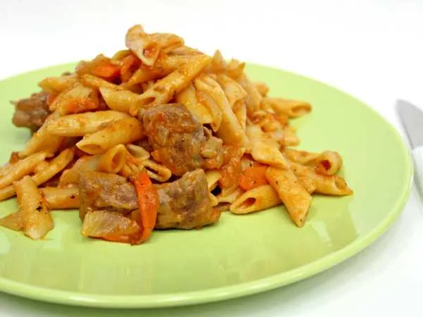 Фото блюда: Макароны с мясом в мультиварке