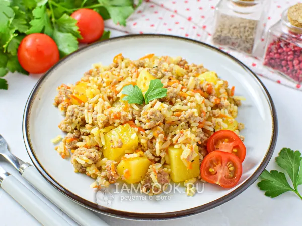 Фото блюда: Картошка с фаршем и рисом