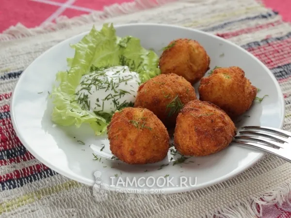 Фото готового блюда: Картофельные крокеты с сыром