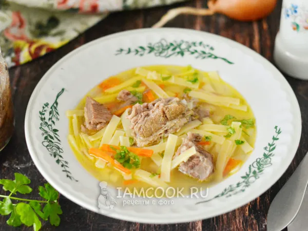 Фото блюда: Суп с тушенкой и лапшой