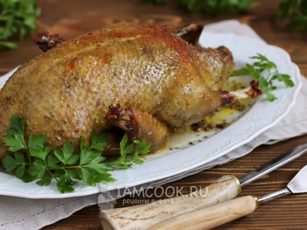 Фото готового блюда: Утка в духовке в фольге