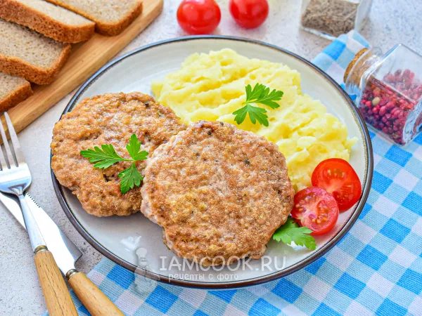 Фото блюда: Бифштекс с картофельным пюре