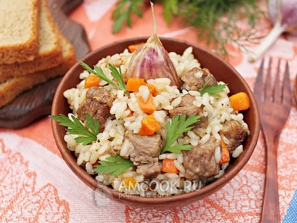 Фото блюда: Плов с говядиной на сковороде