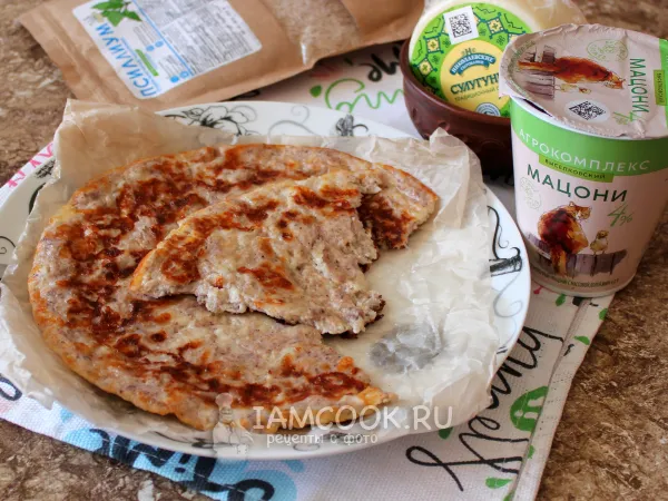 Фото блюда: Сырная лепешка без муки с псиллиумом