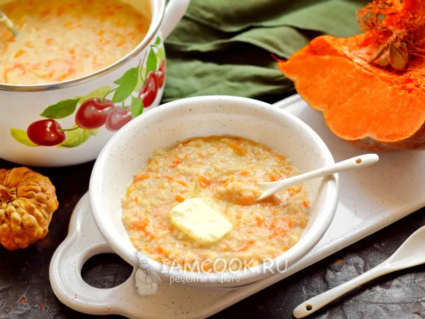 Фото готового блюда: Ячневая каша с тыквой на молоке