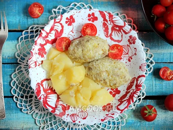 Фото блюда: Тефтели из свинины с картошкой