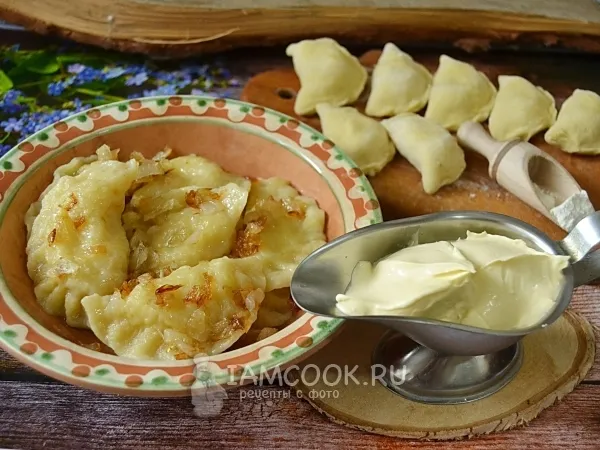 Фото блюда: Вареники с картошкой на кефире