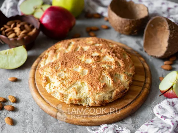 Фото блюда: Кето шарлотка с яблоками