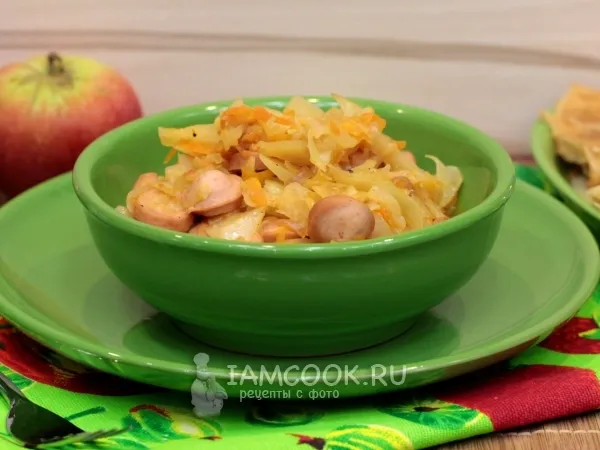 Фото блюда: Капуста с сосисками в мультиварке