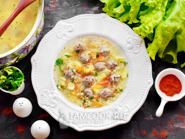 Фото готового блюда: Суп с пшеном и фрикадельками