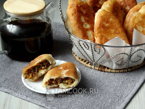 Фото готового блюда: Пирожки с куриными желудками