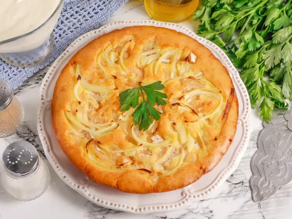 Фото блюда: Пирог из рыбных консервов на скорую руку