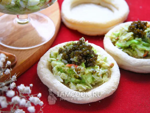 Фото блюда: Тарталетки из слоёного теста в домашних условиях