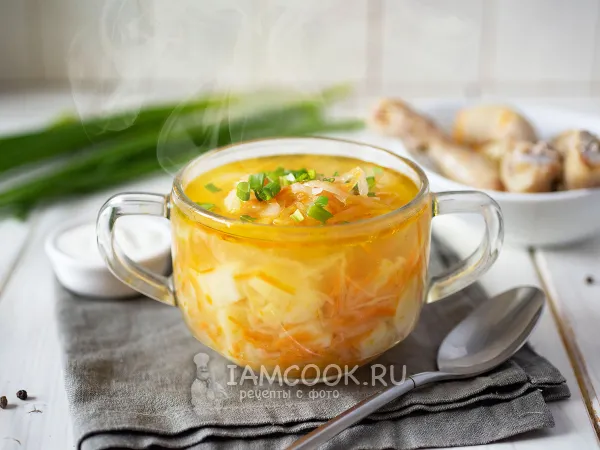 Фото блюда: Щи из квашеной капусты с картофелем