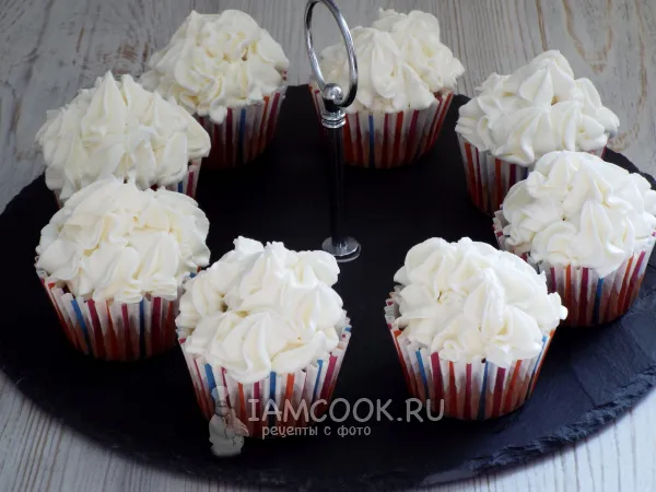 Фото блюда: Медовые капкейки