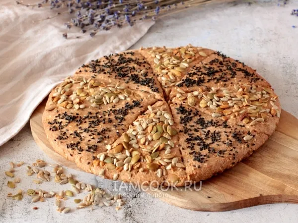 Фото блюда: Ржаная лепешка без дрожжей с семечками