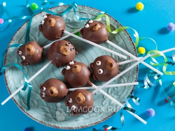 Фото готового блюда: Кейк попсы «Мишка»