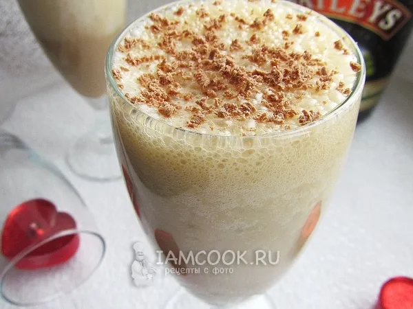 Фото блюда: Коктейль с мороженым «Baileys Banana»