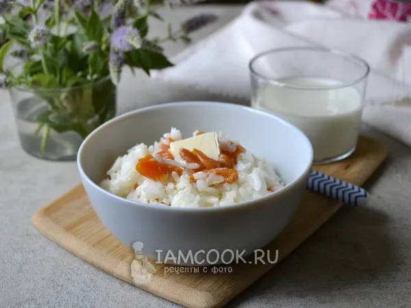 Фото блюда: Вязкая рисовая каша на молоке в мультиварке