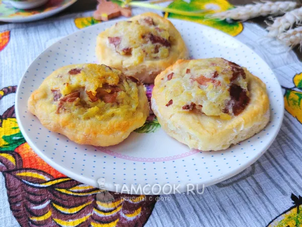 Фото готового блюда: Шаньги с картошкой и грибами