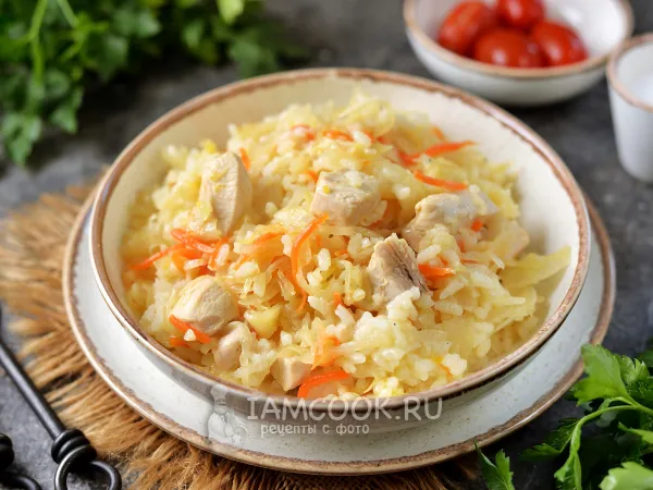 Фото блюда: Бигус из квашеной капусты с рисом