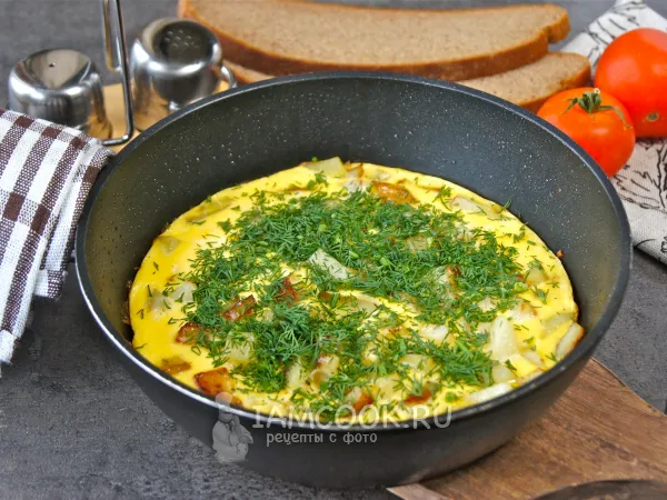 Фото готового блюда: Яичница по-деревенски