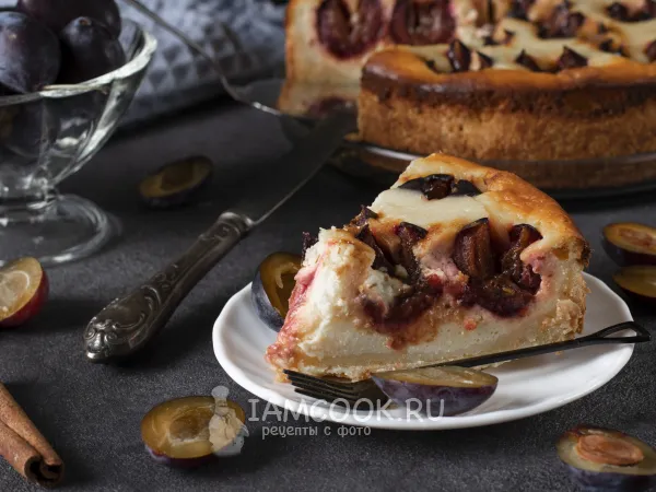 Фото готового блюда: Страсбургский пирог со сливами