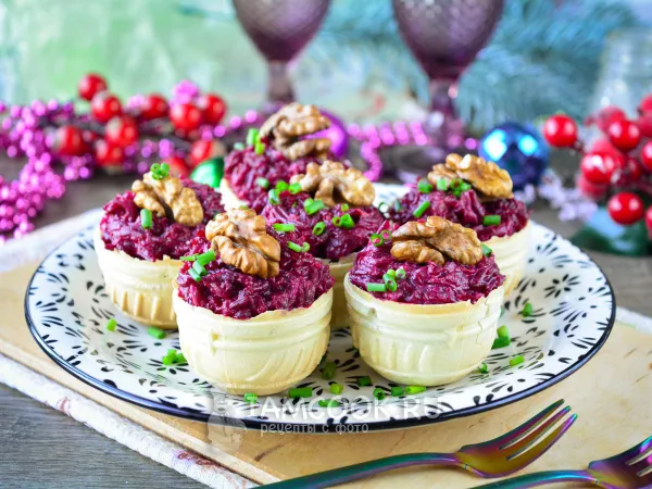 Фото блюда: Тарталетки со свеклой