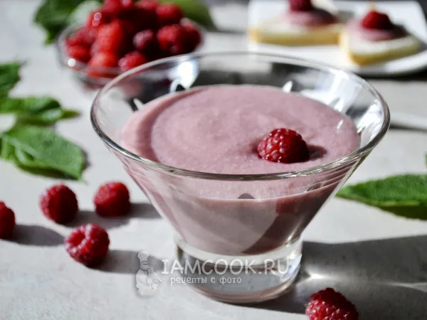 Фото готового блюда: Малиновый крем для торта