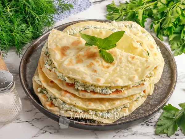 Фото блюда: Кыстыбый с творогом и зеленью