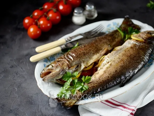 Фото блюда: Форель, запеченная в духовке целиком