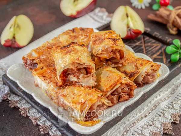 Фото готового блюда: Мини-штрудели из теста фило с яблоками