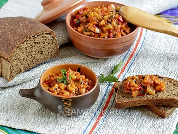 Фото готового блюда: Кабачково-баклажанная икра по-восточному