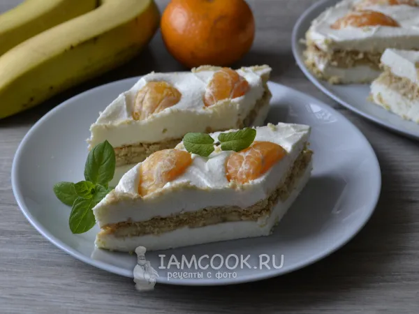 Фото блюда: Творожный торт с печеньем и фруктами